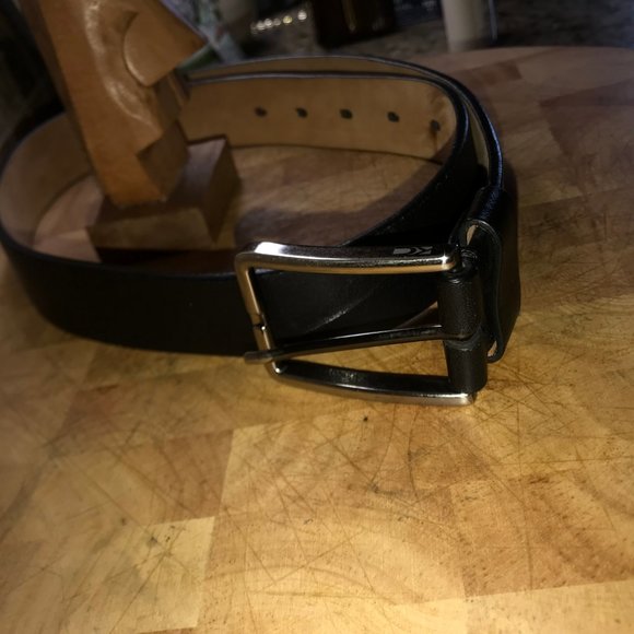 Kenneth Cole New York Black Italian Leather Belt #0405 SZ 34/85 - Picture 2 of 9